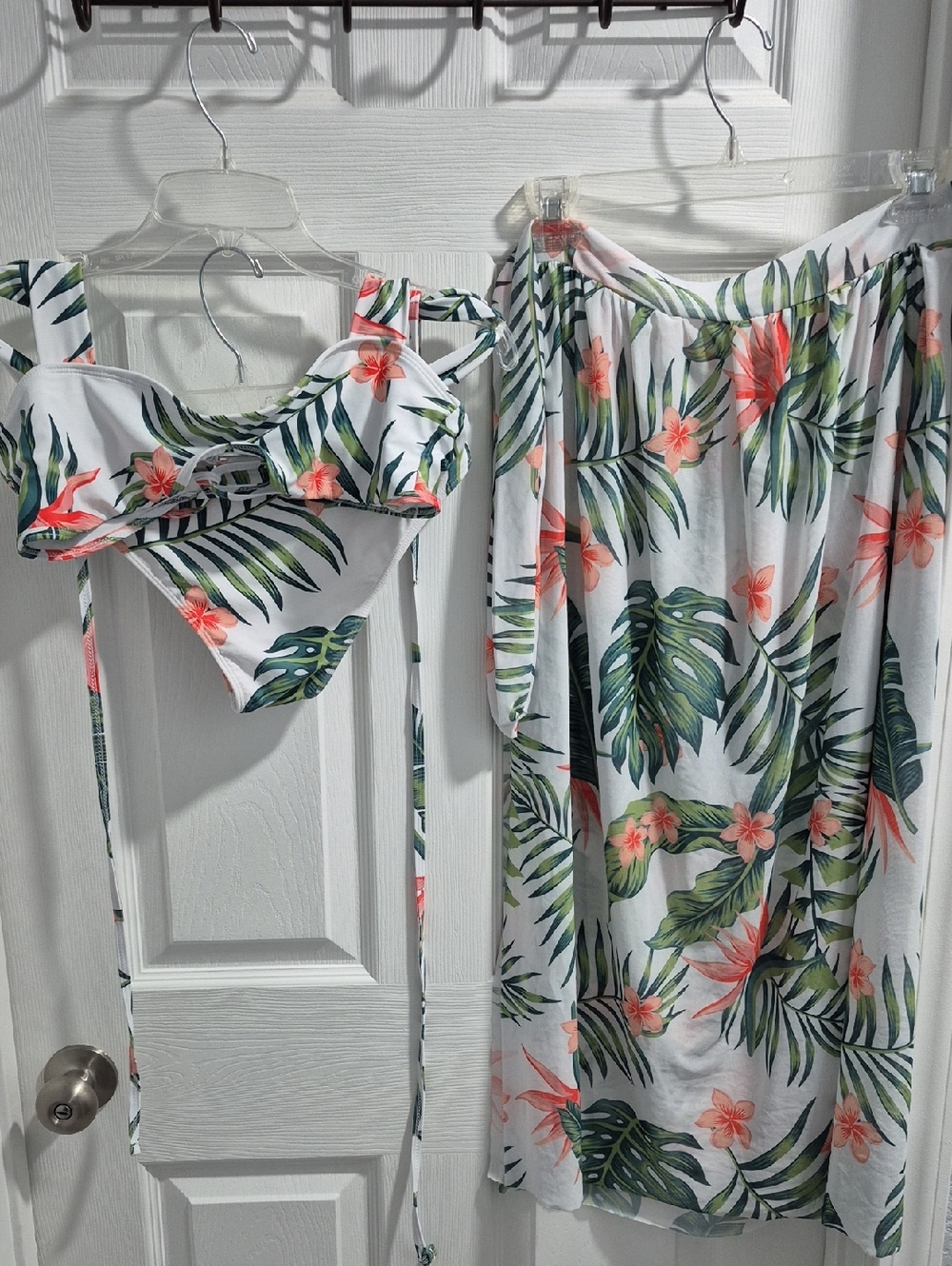 Tropical Floral Women's Beach Cover-Up With 2 Piece Bikini